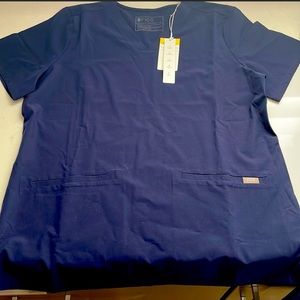 Figs Navy FIONlite Casma Shirt